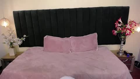 Cam and Amy online show from October 23, 8:53 pm