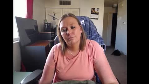 Rose online show from November 17, 7:38 pm