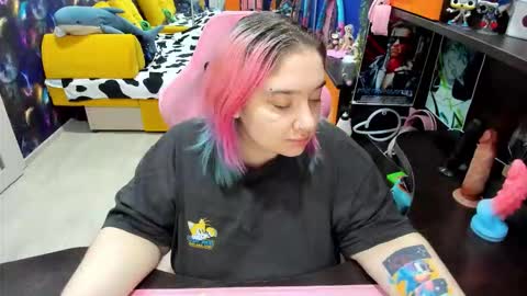 Sofie online show from November 25, 3:27 am