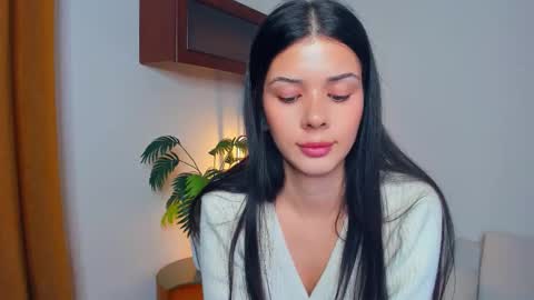 Snapshot of softlyy_bold chatting on October 1, 6:56 am Alice online show from October 1, 6:56 am