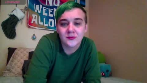 Day online show from December 14, 3:04 pm