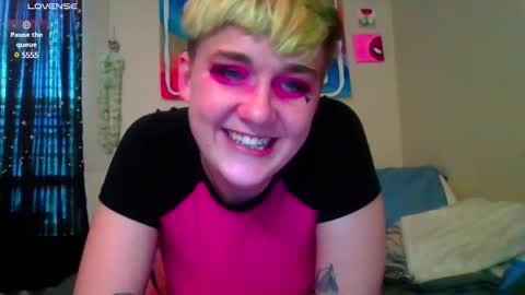 Day online show from March 12, 9:45 pm