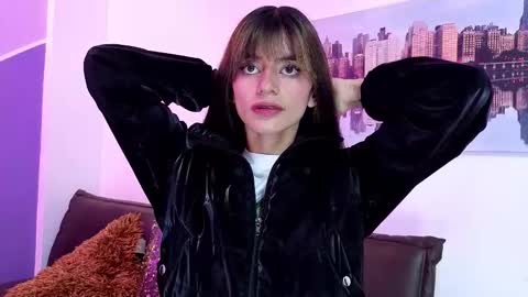 sofy_durand online show from March 26, 12:10 pm