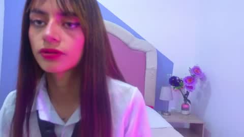 sofy_durand online show from April 15, 12:19 pm