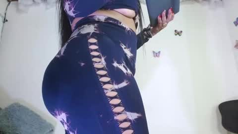 sofy_rosee online show from February 17, 9:00 pm