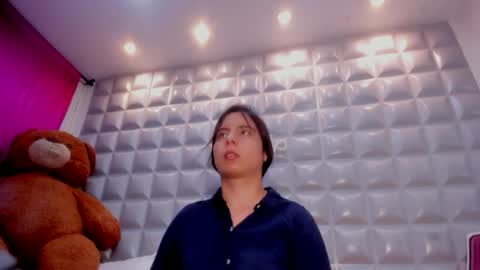 SOL  ANGEL online show from April 4, 5:09 pm