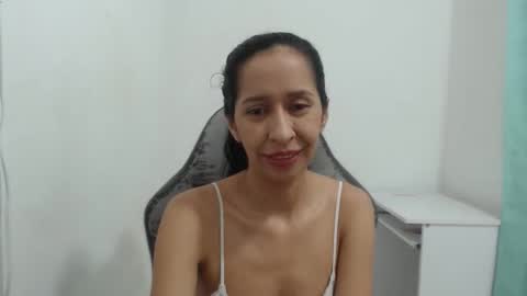 Sol lucia online show from February 21, 12:19 pm