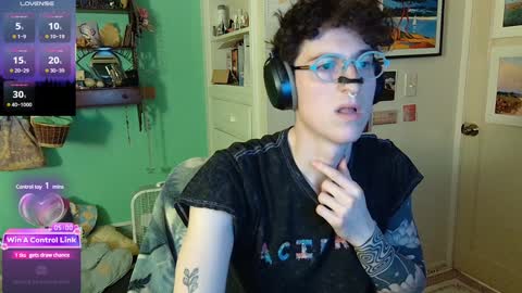 solaya papaya  jordan theythem online show from January 22, 6:10 am