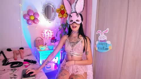 solecito online show from April 3, 3:02 am