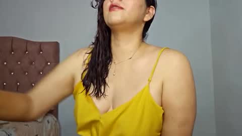 Solesit0 online show from November 28, 5:48 am