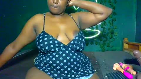 Solly bunny online show from June 27, 3:12 am