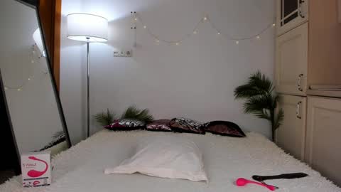 SONIA online show from February 28, 3:15 pm