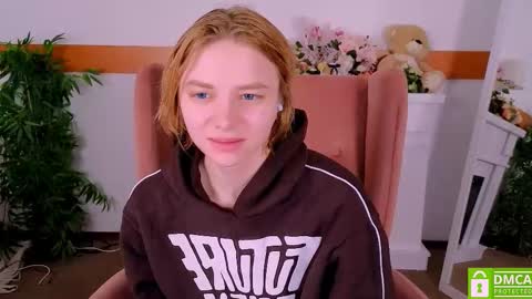 Litta online show from February 2, 12:30 am