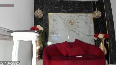 Snapshot of sophi_johnson chatting on October 2, 5:50 am Sophi Johnson online show from October 2, 5:50 am