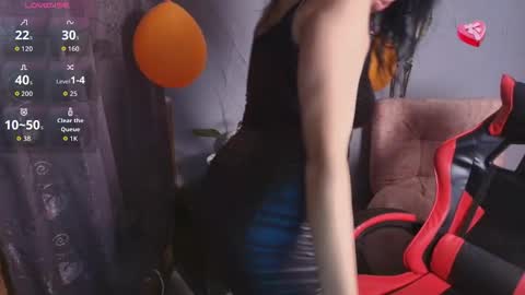 Sophi Tay online show from October 18, 1:21 am