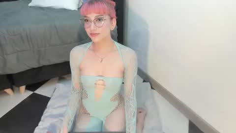 Sophia online show from March 7, 3:28 am