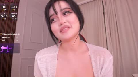 QUEEN OF SQUIRT online show from March 2, 5:25 pm