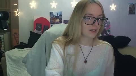 SophiaSonata online show from December 20, 10:17 pm