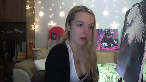 SophiaSonata online show from December 9, 4:05 pm