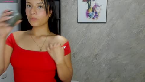 Sophia online show from December 10, 5:00 pm