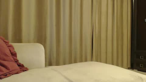 sophieluxe online show from May 17, 12:09 am