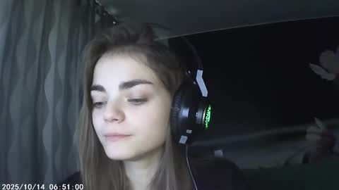 Sophie and my bestie Mandy    online show from October 13, 8:38 am