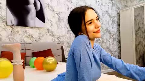 Sofia online show from February 12, 1:48 pm