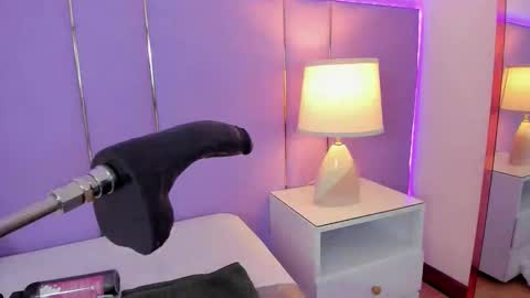 Sophy online show from November 3, 11:55 am