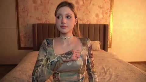 Snapshot of soradusk chatting on September 30, 12:32 am soradusk online show from September 30, 12:32 am