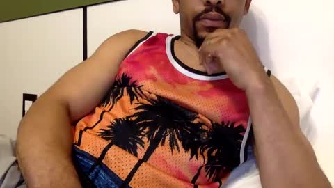 Longhaitianbbc  thick latina online show from December 1, 4:43 pm