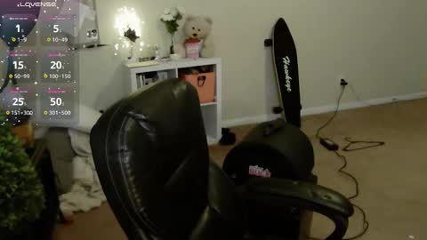 Bunnydathug online show from October 12, 11:47 am