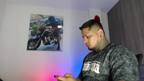 soy_apolo online show from December 20, 11:01 pm