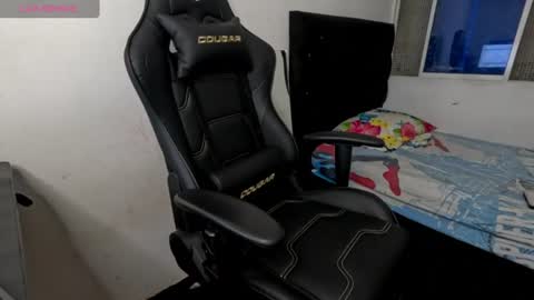 soy_samuel11 online show from June 19, 12:27 am