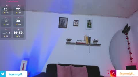 Snapshot of soymerly11_ chatting on September 15, 5:09 am Independent Model Merly online show from September 15, 5:09 am