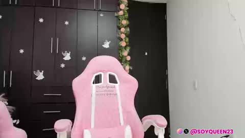 Snapshot of soyqeen chatting on September 11, 4:58 am SoyQueen online show from September 11, 4:58 am