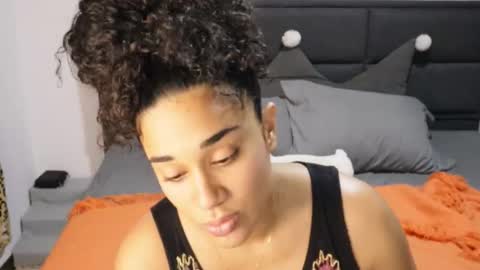 You want to talk to me more personal follow me in My Channel VIP  50 the discount       online show from November 29, 11:01 pm