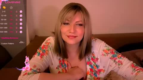 Snapshot of spacyyxjill chatting on September 14, 9:49 pm Jill online show from September 14, 9:49 pm