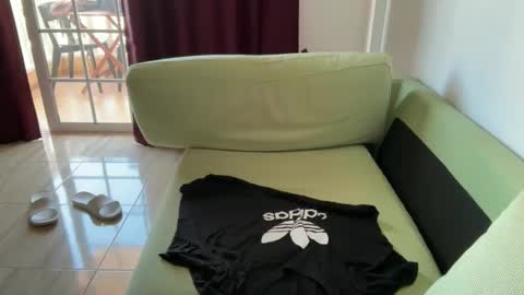 spain_boy3 online show from May 20, 2:56 pm