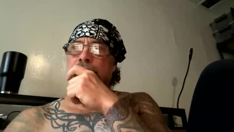 specter1972 online show from December 5, 10:25 am