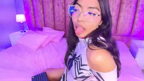 sphere_01 online show from October 13, 5:09 am