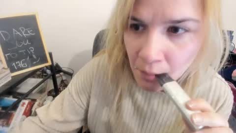 FREE ONLY FANSy online show from February 23, 9:39 pm