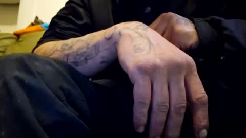 Lil blue devil online show from December 24, 11:17 am