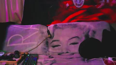 Daddy  His Splash Queen online show from November 7, 7:44 am