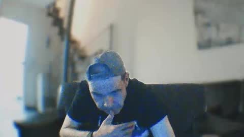 spliffray online show from September 19, 7:50 pm