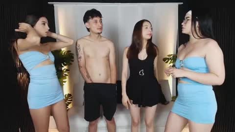 spoiledprincess_ online show from April 11, 1:15 pm