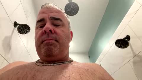 sprtsnut33 online show from April 13, 3:16 pm