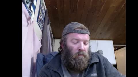 Snapshot of squegly chatting on October 17, 12:20 pm Bryan online show from October 17, 12:20 pm