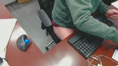 make me cum c2c talk to me online show from January 24, 9:15 pm