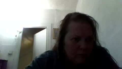 squirtgirl2015 online show from June 24, 9:33 pm