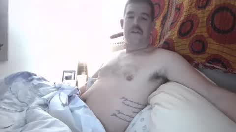 sqzeitbby69 online show from December 3, 4:24 am